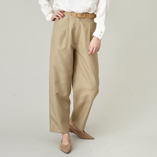 SAMPLE SALE Seidenhose für Frauen Taille 66 cm | Benutzerdefinierte Olivgrüne Seidenhose | Hoch taillierte, plissierte Sommerhose