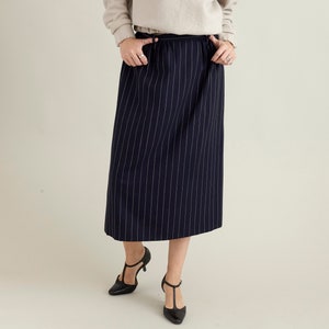 Vintage Wool Skirt for Women Size M | Navy Wool Skirt with Stripes Below the Knee FTV1023