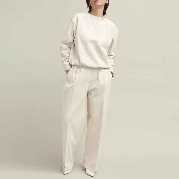 Ensemble deux pièces pour femmes | Pantalon large et blouse de survêtement | Pantalon plissé blanc à jambes larges et haut assorti