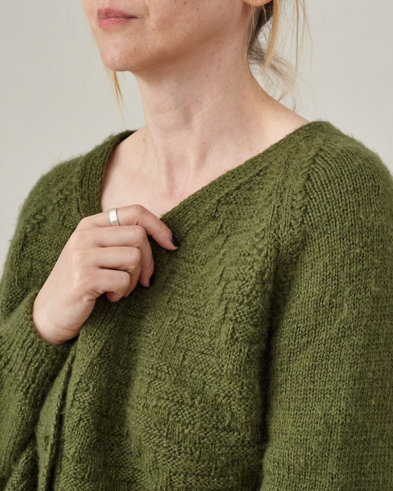 Vintage Hand Knitted Wool Cardigan in Moss Green … - image 3