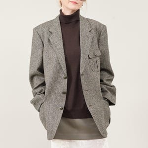 Vintage Wool Blazer Oversized | Unisex Herringbone British Tweed Jacket Khaki L/XL