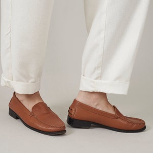 Vintage Tod&#39;s Loafers In Brown Leather, Size 37.5 EU