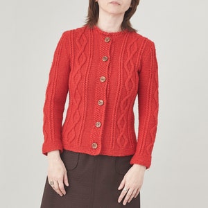 Cárdigan de lana para mujer talla XS / Cárdigan tejido a mano de lana roja con botones de madera FTV1822