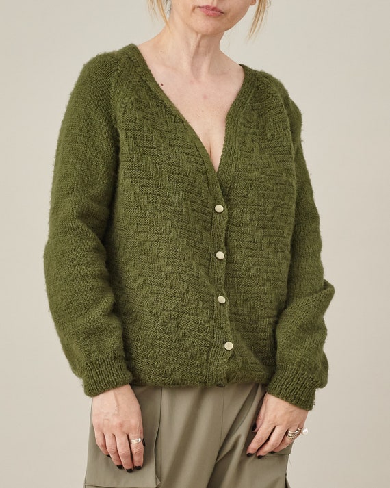 Vintage Hand Knitted Wool Cardigan in Moss Green … - image 5