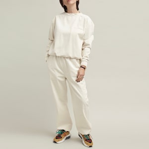 Two Piece Set with Sweat Pants and Sweat Blouse | White Pants with Elastic Waist and Matching Top