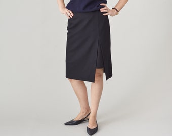 Vintage Black Wool Skirt | Italian Office Wear, Leg Split Size S-M