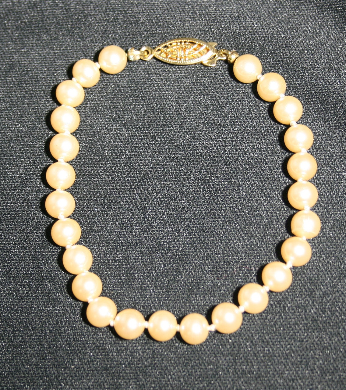 Vintage Pearl Bead Bracelet with Gold Clasp Wedding