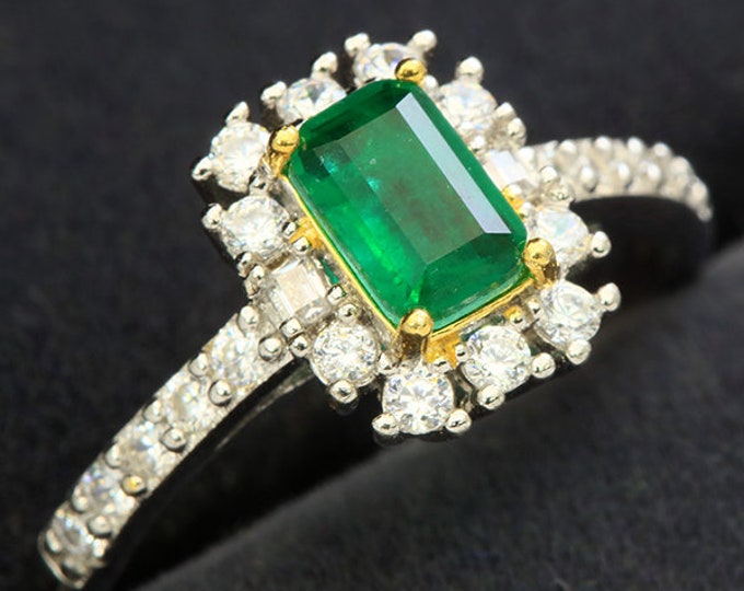Emerald & White Topaz 925 Ring Sterling Silver Gemstone Statement Jewelry Size Adjustable