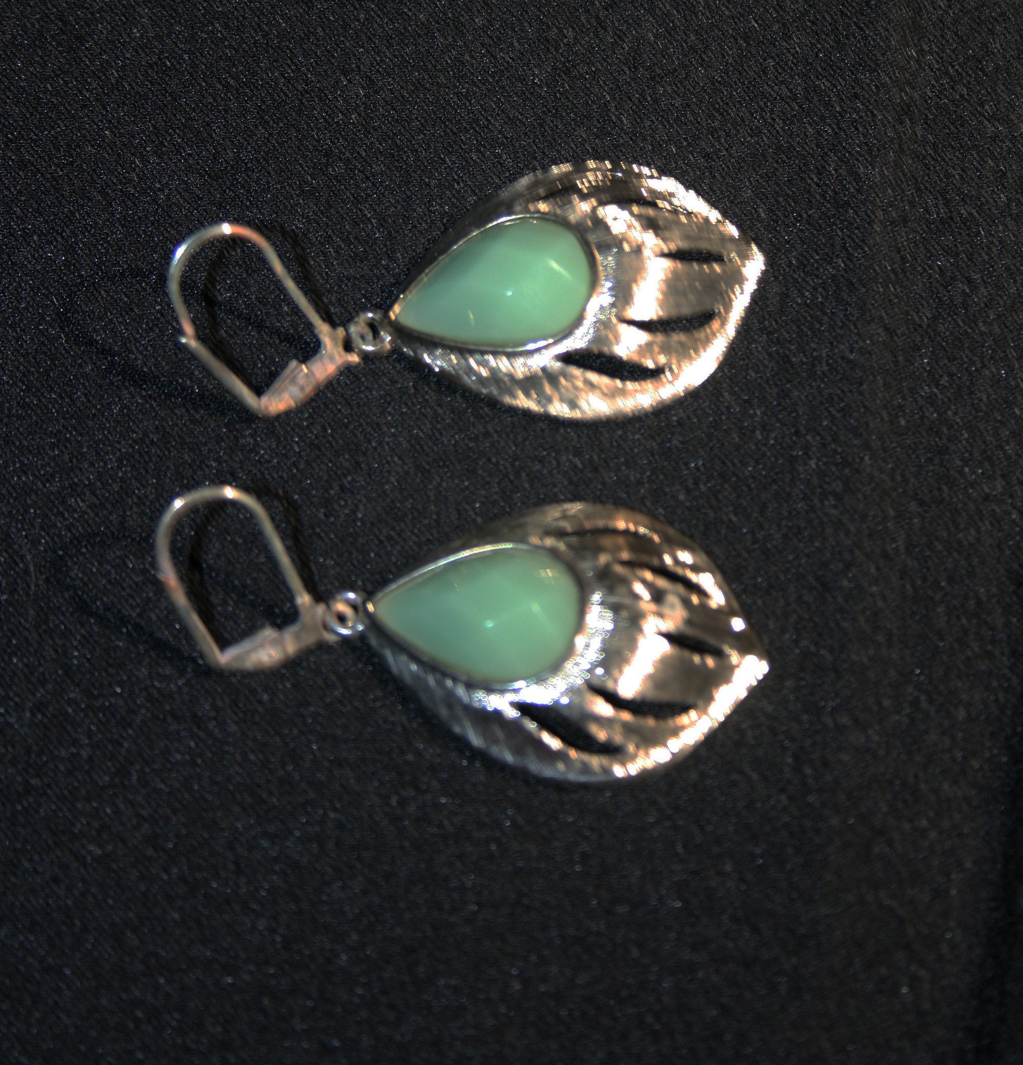 Vintage Green Cabochon Drop Earrings Costume Jewelry Dangle Earring