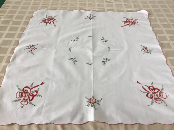 image 0 image 1 image 2 image 3 image 4 image 5 image 6 Vintage Embroidered Tablecloth Christmas Doily Red Green Gold Machine Embroidery Advent Topper Germany Xmas Decor