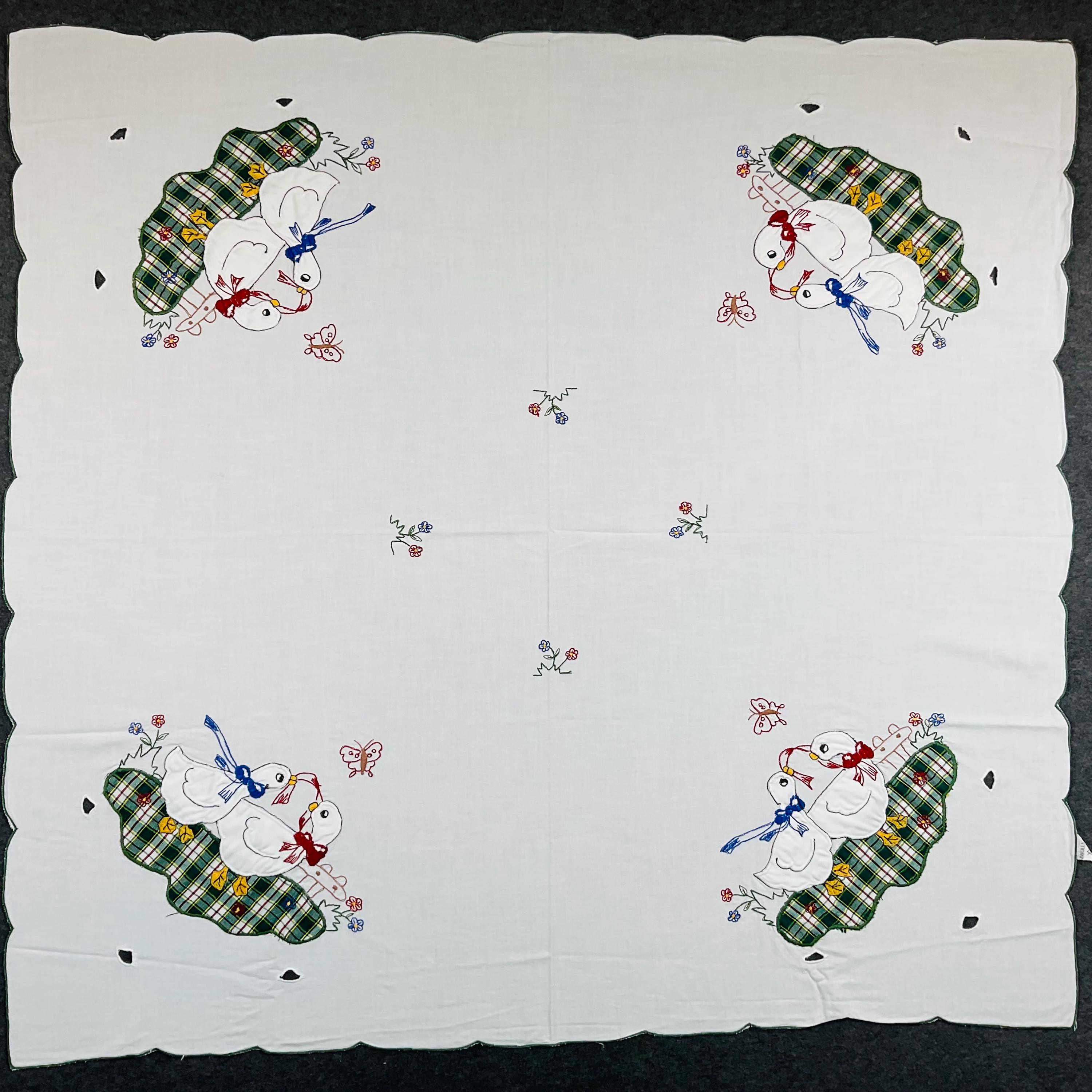 Vintage easter tablecloth embroidered german - Etsy 日本