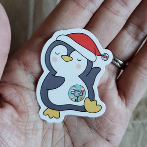 Party-Ready Tubie Penguin (Feiertag, Festliche, Weihnachten, Enteral Feeds, G-tube Button, Wasserdichte Aufkleber)