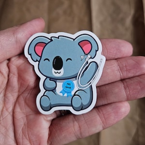 NG Grad Koala Bär (Schwerkraft, Pumpe, NG, G-Tube füttert, Tubie, Enterale Fütterung, Abschlussgeschenk, Zubehör für das medizinische Leben, Wasserdichte Aufkleber)