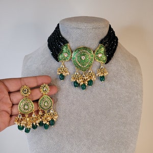 Green layered kundan choker necklace set clearance