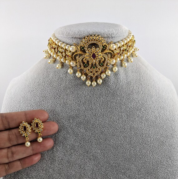 Matching gold jewellery best sale set