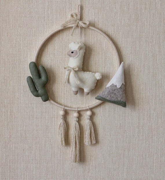 llama nursery wall decor