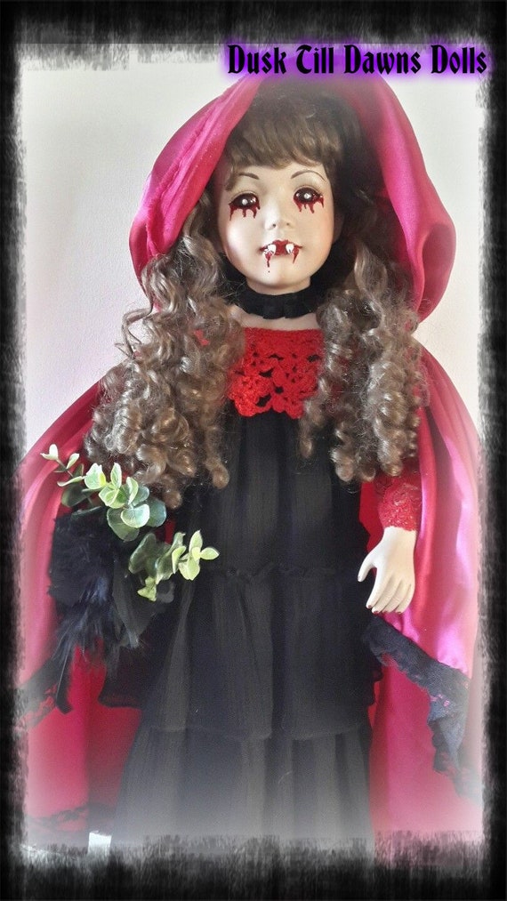horror porcelain dolls