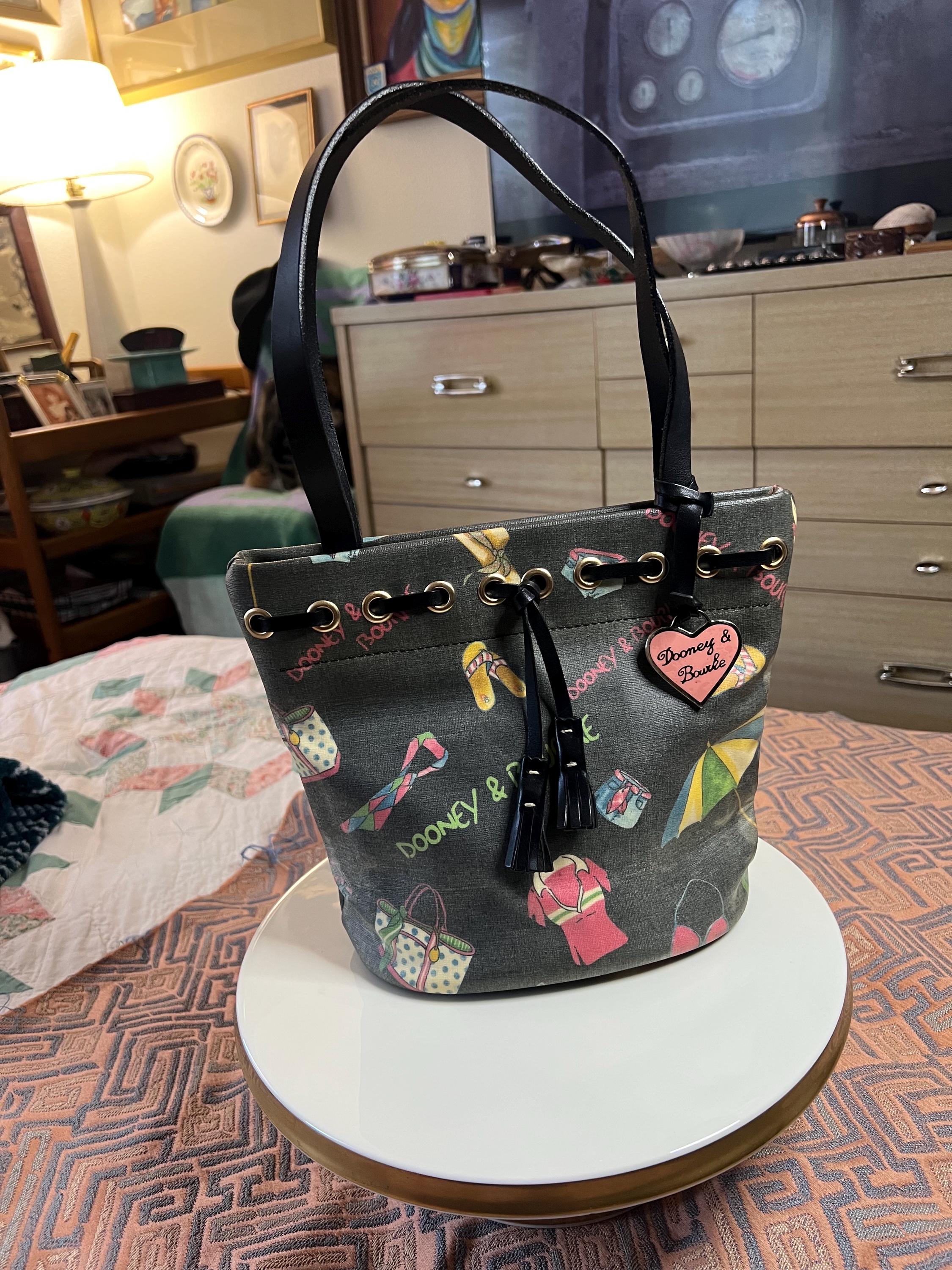 Dooney bourke heart - Etsy 日本