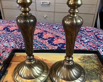 Candelabros de latón