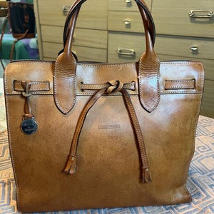 Dooney & Bourke Made in Italy Tassel Bag Dooney & Bourke Alto 