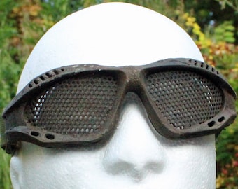 Wasteland Weekend -t6 Fury Road Dirt Patina LARP Burning Man Dystopian Postapo Wasteland Postapocalyptic Distressed Goggles Mad Max