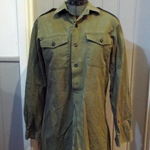 Distressed Vintage British Army Shirt - Medium