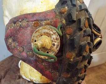 Wasteland Post Apocalyptic Raider Maske - Leder, Reifen & Fundstücke