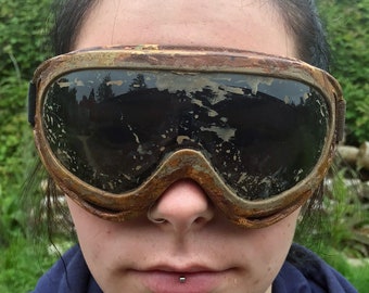 Wasteland Weekend -t6 Fury Road Dirt Patina LARP Burning Man Dystopian Postapo Wasteland Postapocalyptic Distressed Goggles Mad Max