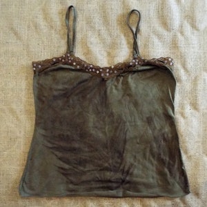 Wasteland Distressed Cami Top - UK12 / US 8 / EU40 - B023