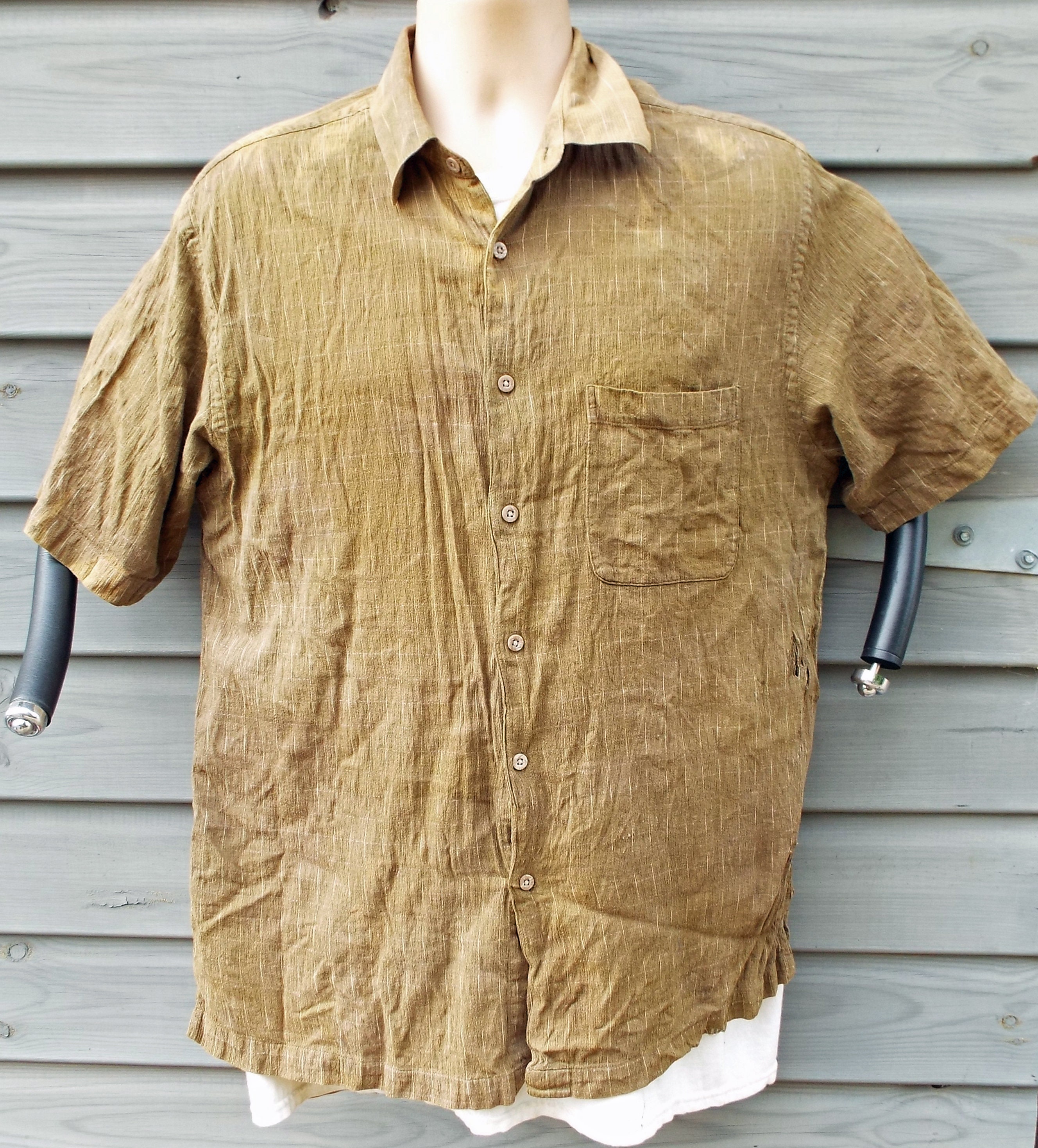 Discover Distressed Zombie Shirt Large