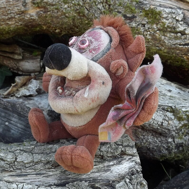 Fallout Dystopia Postapocalypse Mad Max LARP Wasteland Taz Tasmanian Devil Horror Bear Soft Toy