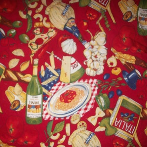 Cibo italiano VENDUTO A MEZZO METRO Spaghetti Cena Pizza Pasta Olive Pomodori Olio Pane Vino Per favore LEGGERE Inserzione OOp Alexander Henry 1994