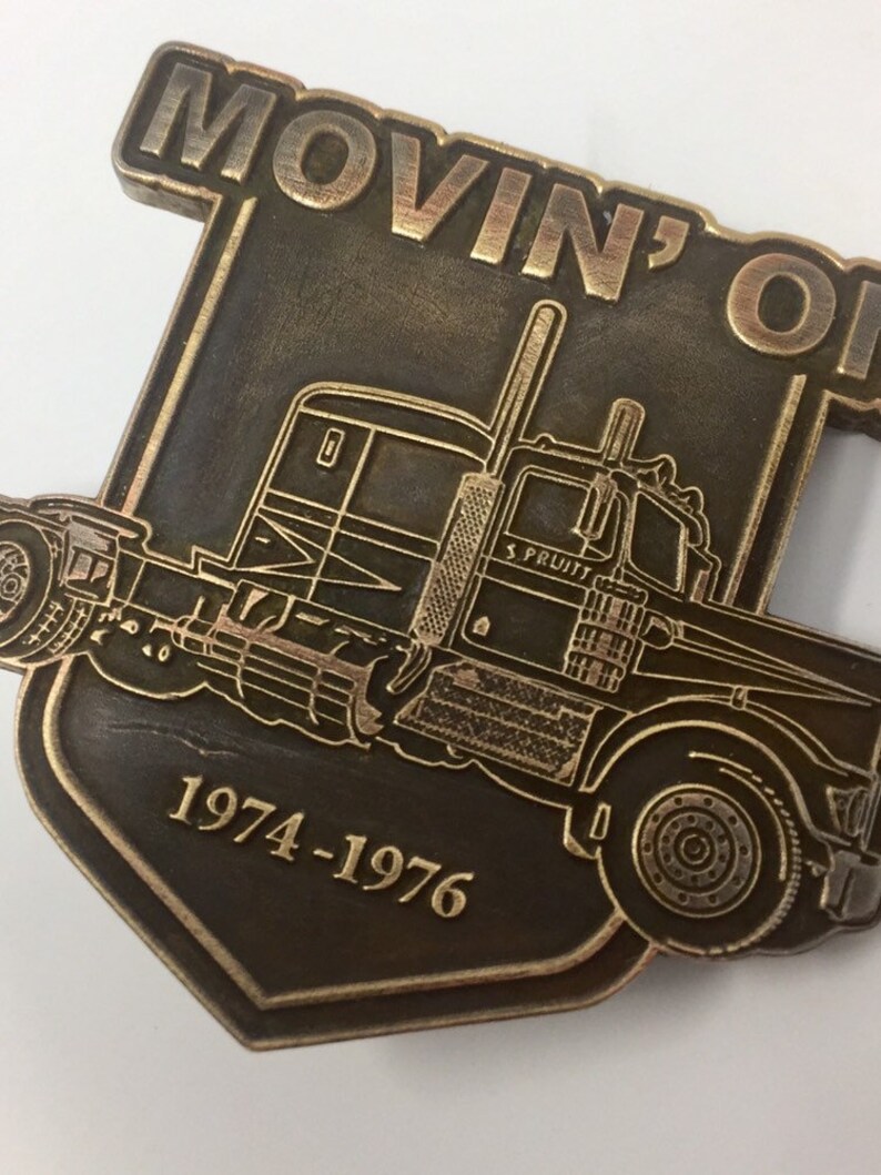 Movin On Kenworth TV Badge Pin officially licensed 100/% solid brass master badge KW