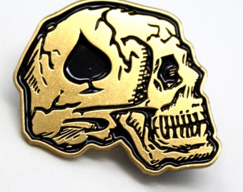 Biker Skull motorcycle MC spade pin lapel