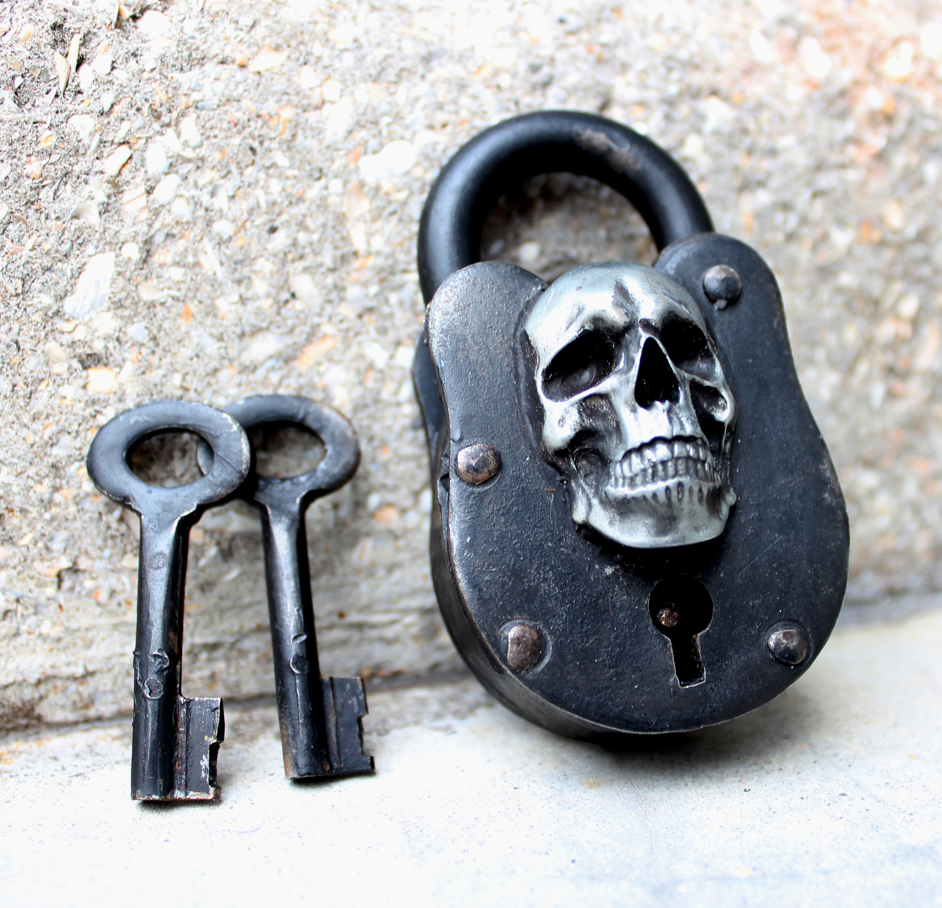 Fantasy Padlock - Etsy
