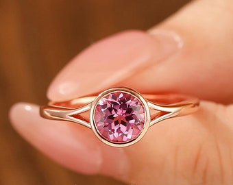 Round Shaped Pink Sapphire Engagement Ring Art deco Solid Gold Rings Peach Pink Sapphire Ring Vintage Wedding Ring Anniversary Gifts For Her