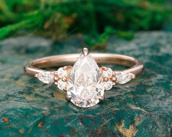 Vintage Moissanite Engagement Ring Antique Pear shaped Rose Gold Bridal Stacking Ring Art Deco Emerald Ring Unique Art Deco Anniversary Ring