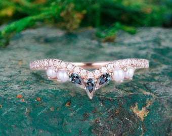 Unique Vintage Alexandrite Marquise Moissanite Curved Wedding Band 14k Solid Gold Matching Ring for Her Dainty Stackable Chevron Ring Women