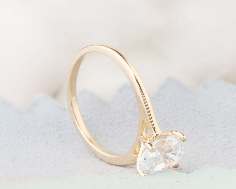 7x9mm Oval Cut Moissanite Ring Art Deco Solitaire Ring Gift For Her Simulated Diamond Ring Classic Engagement Ring 4 Prong Wedding Ring