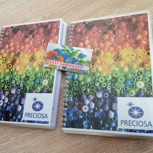 Muestra de colores de cuentas de semillas Tarjeta Preciosa 10/0 Carta de colores Catálogo Libro