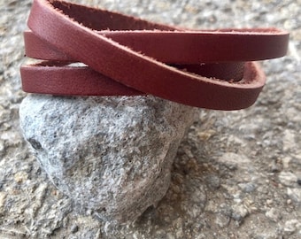 Thin Triple Wrap Leather Bracelet