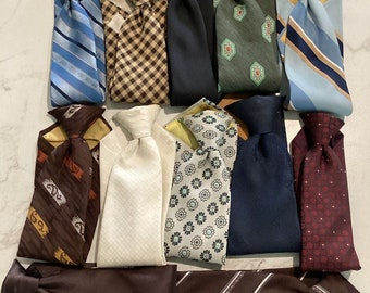 Lot de 12 cravates vintage à clip