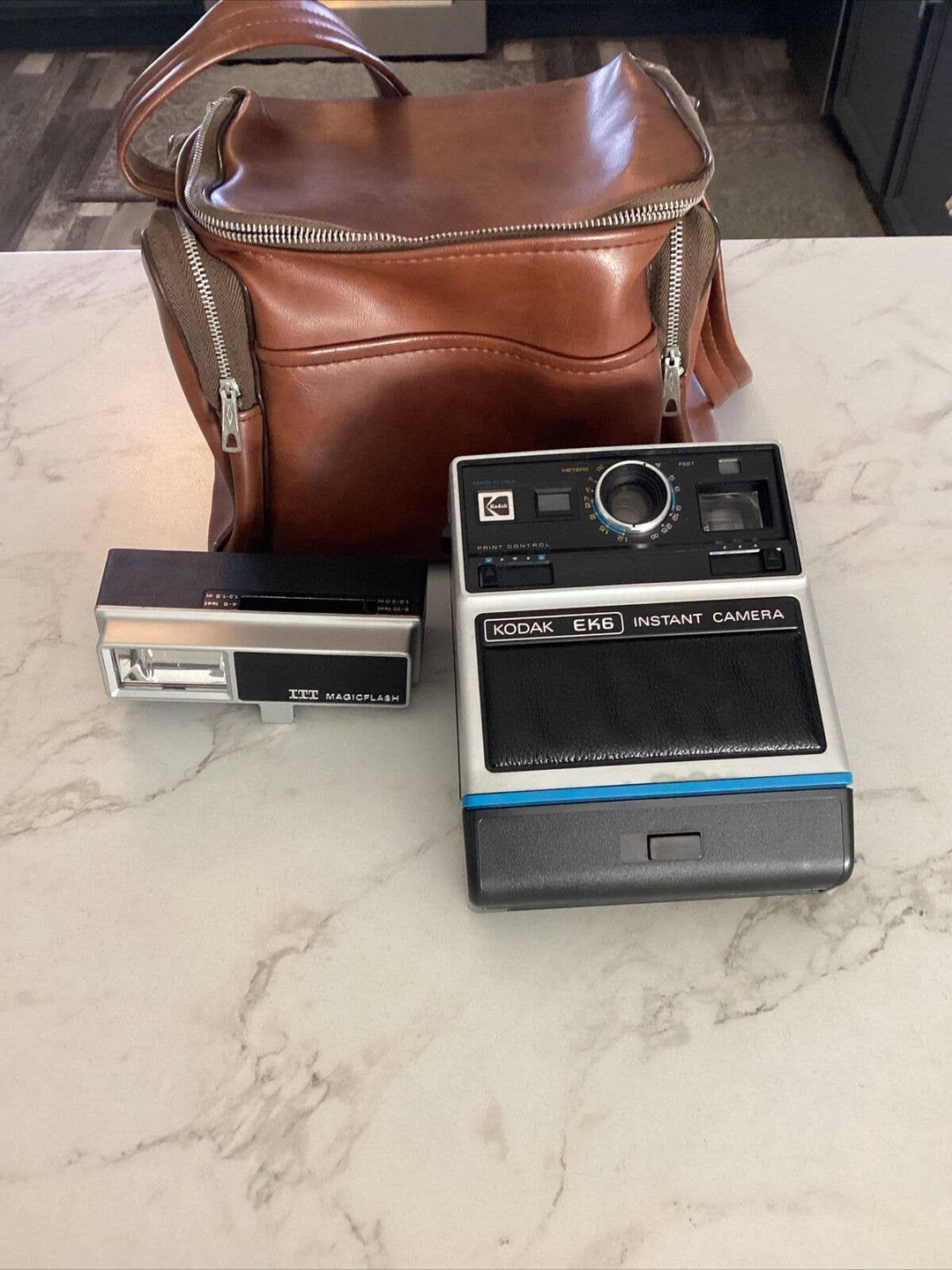 Vintage Kodak EK6 Instant Camera With ITT Magic Flash & Case - Etsy