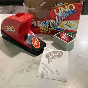 UNO アタック カードゲーム 電子カードランチャー付き 2005年 マテル 追加カード付き