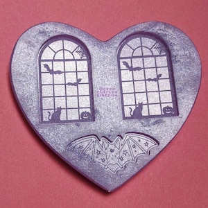 Spooky window and bat mold. Silicone mold palette for resin crafts and jewellery.