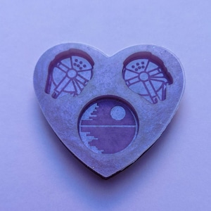 Spacecraft mold. Silicone mold for resin crafts and jewellery.