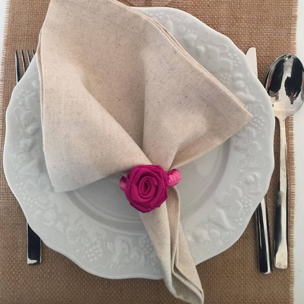 4 rond de serviettes en satin rose