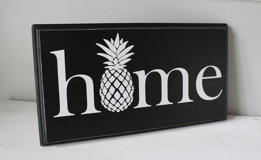 Personalized Pineapple Wood Sign, Farmhouse Home Decor - Etsy