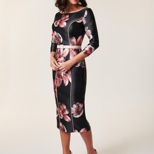 House of Mooshki Original Occasion Wear dress. Mother of the Bride/Groom floral print pencil dress with three quarter sleeves,