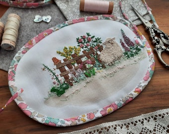 Needle book Walk in the countryside PDF embroidery pattern embroidered illustration book for sewing needles